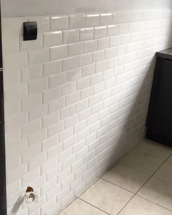 Pose de carreaux métro cuisine Orléans